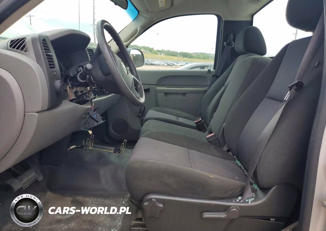 2011 Chevrolet Silverado C1500 VIN:1GCNCPEX8BZ348221 - 7