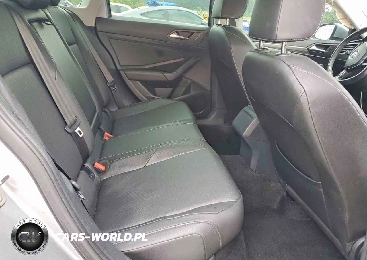 2019 Volkswagen Jetta Sel VIN:3VWE57BU0KM230666 - 10