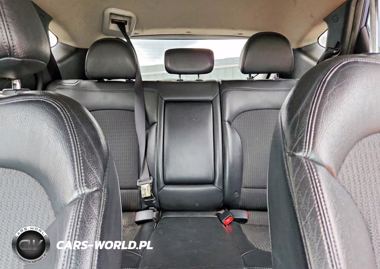 2011 Hyundai Tucson Gls VIN:KM8JUCAC4BU200843 - 10