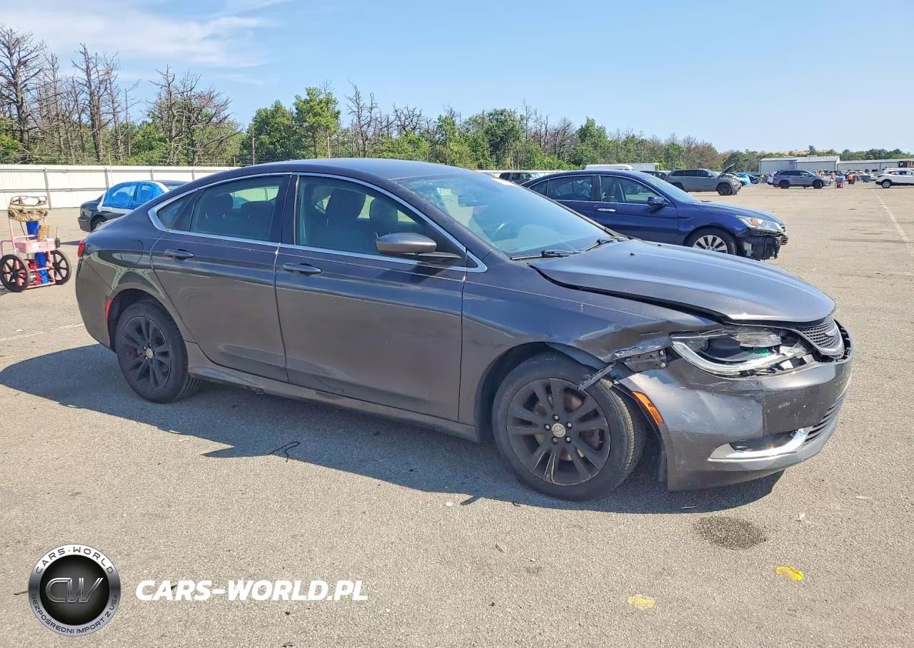 2016 Chrysler 200 Limited VIN:1C3CCCAB8GN124654 - 4