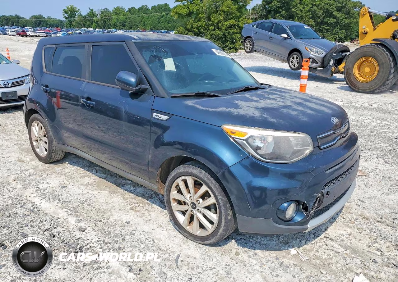 2017 Kia Soul + VIN:KNDJP3A5XH7425871 - 4