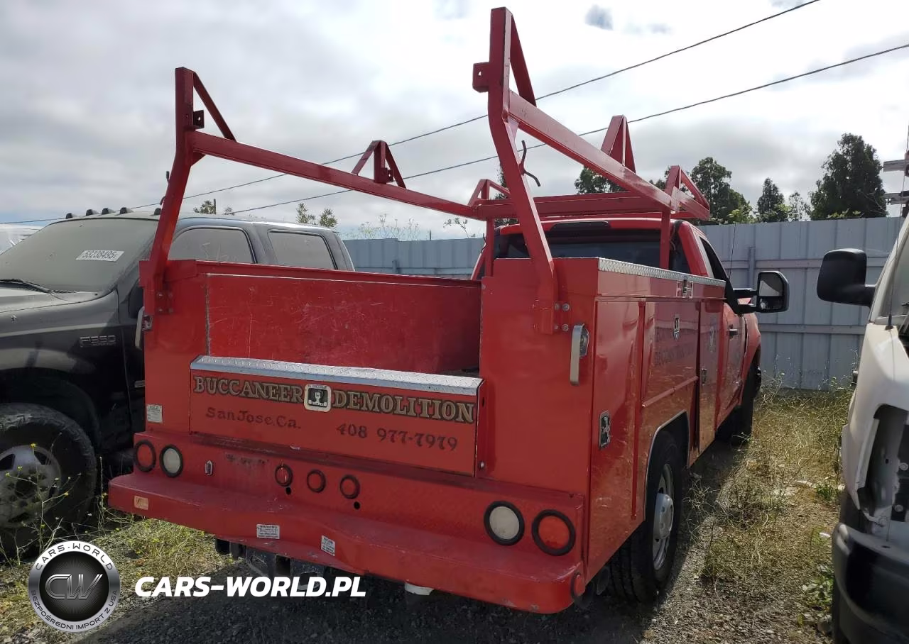 2018 Ford F350 Super Duty VIN:1FDRF3ET7JEB52173 - 3