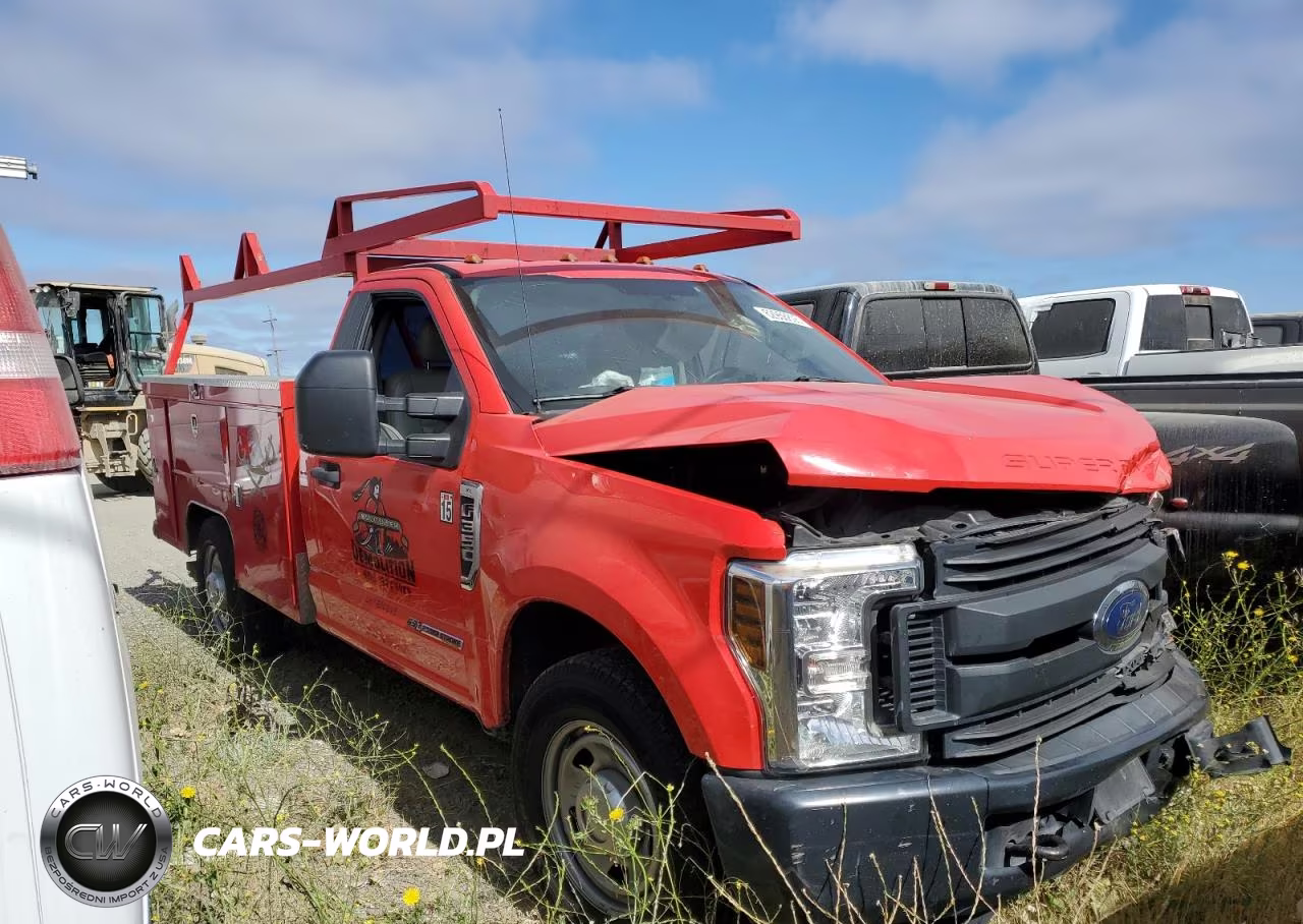 2018 Ford F350 Super Duty VIN:1FDRF3ET7JEB52173 - 4