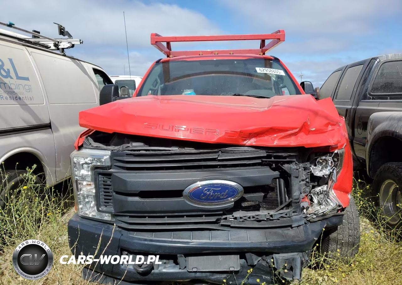 2018 Ford F350 Super Duty VIN:1FDRF3ET7JEB52173 - 5
