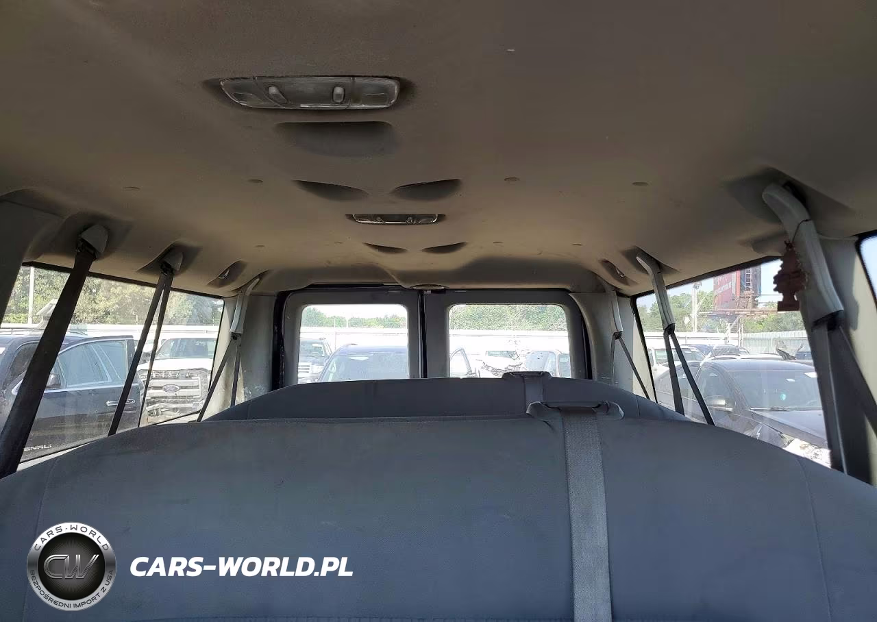 2014 Ford Econoline E350 Super Duty Wagon VIN:1FBNE3BL4EDA98003 - 10
