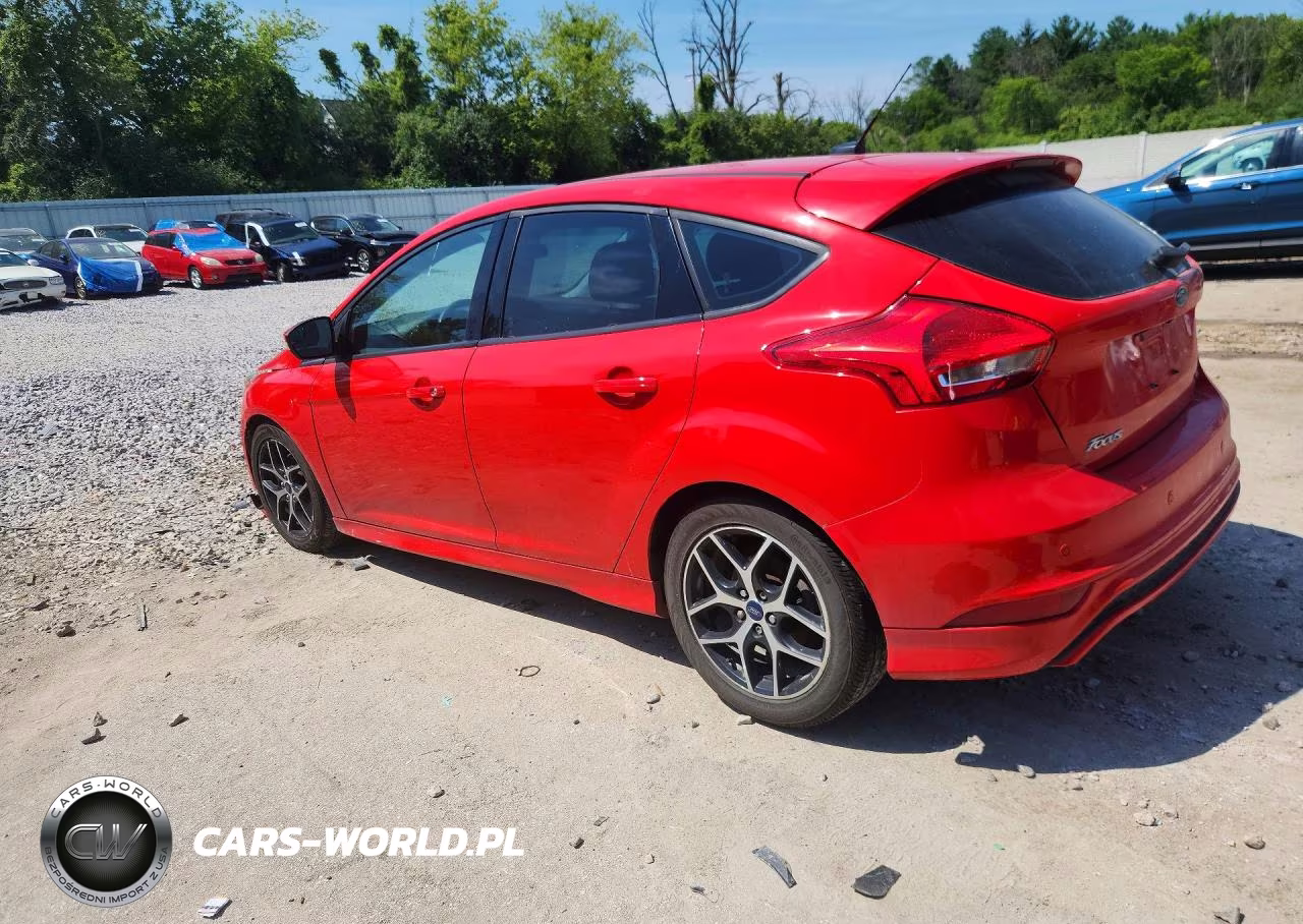 2016 Ford Focus Se VIN:1FADP3K27GL334957 - 2