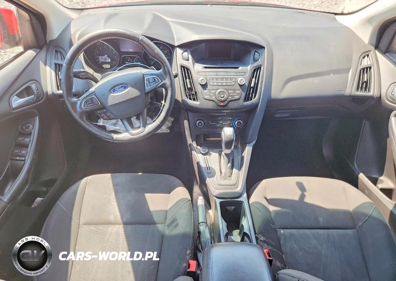2016 Ford Focus Se VIN:1FADP3K27GL334957 - 8