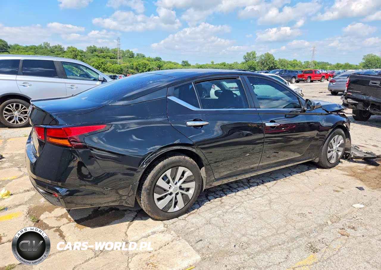 2023 Nissan Altima S VIN:1N4BL4BV7PN392896 - 3