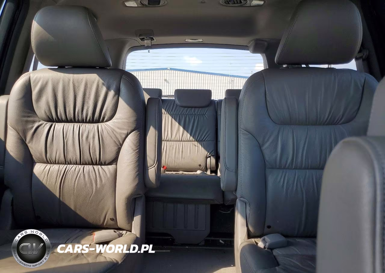 2010 Honda Odyssey Exl VIN:5FNRL3H72AB039922 - 10