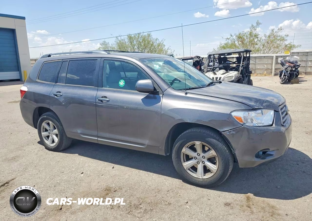 2010 Toyota Highlander Base VIN:5TDBK3EH7AS007366 - 4