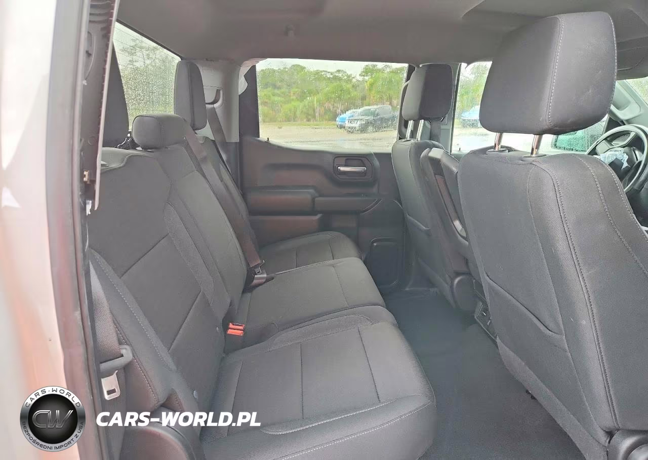 2024 Chevrolet Silverado C1500 Custom VIN:1GCPABEK2RZ202946 - 10