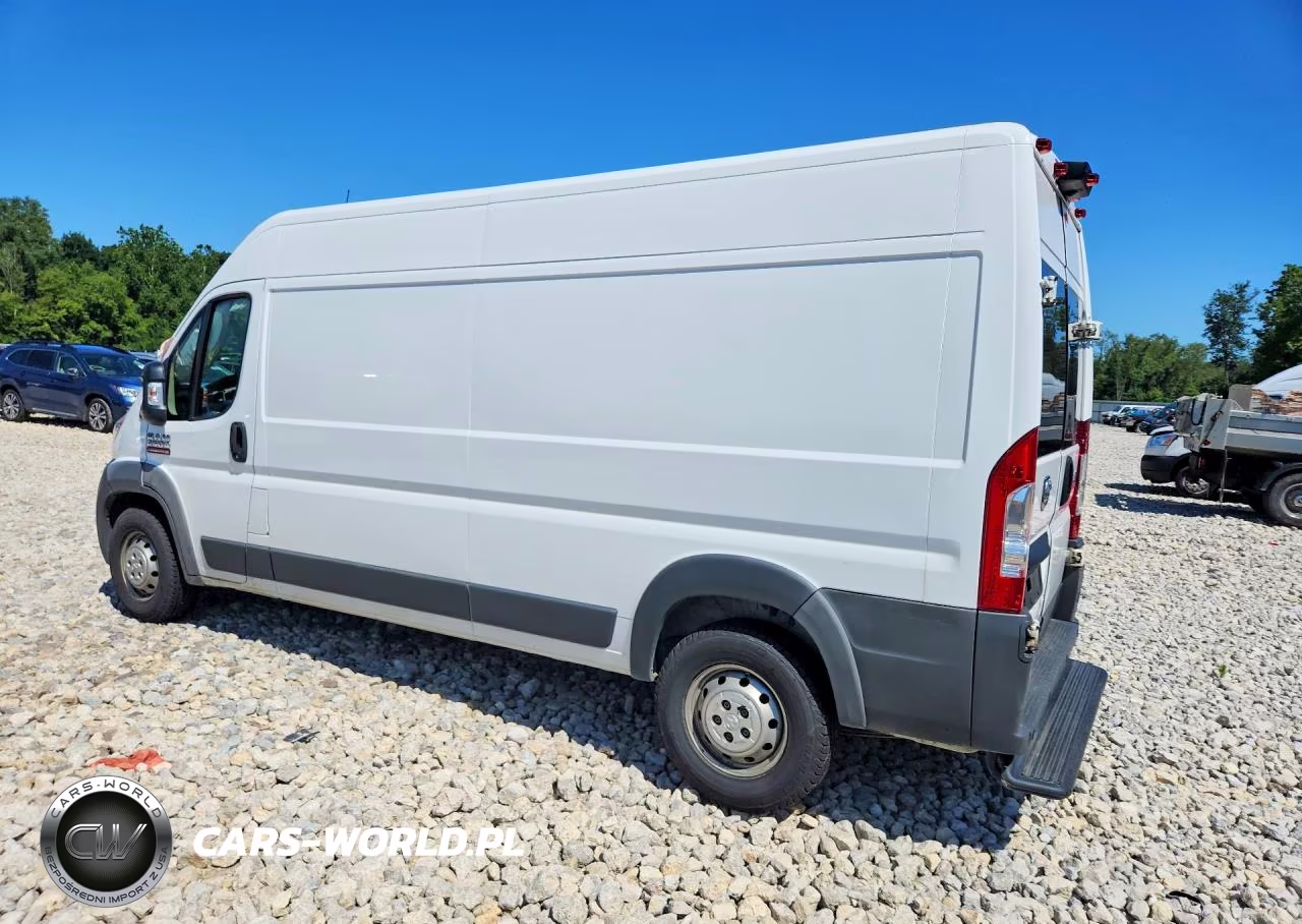 2018 Ram Promaster 2500 2500 High VIN:3C6TRVDG3JE159778 - 2