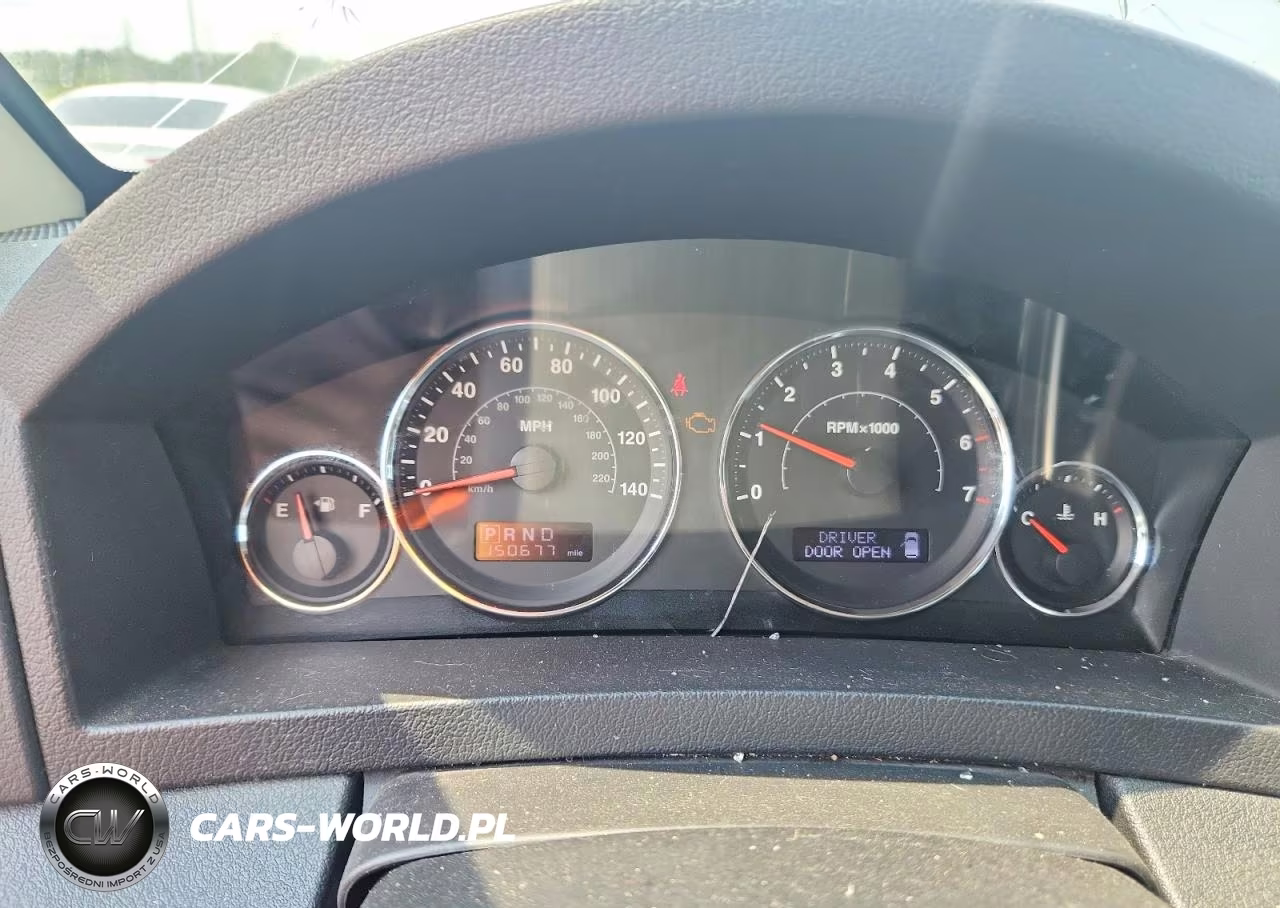 2008 Jeep Grand Cherokee Laredo VIN:1J8GR48K58C247180 - 9