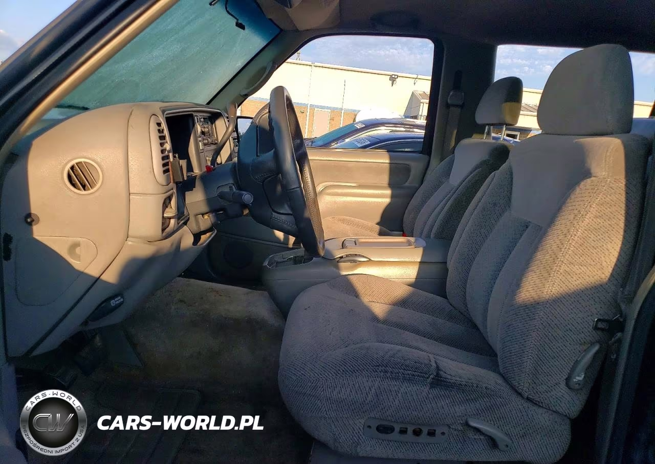 1996 Chevrolet Tahoe K1500 VIN:3GNEK18R7TG125190 - 7
