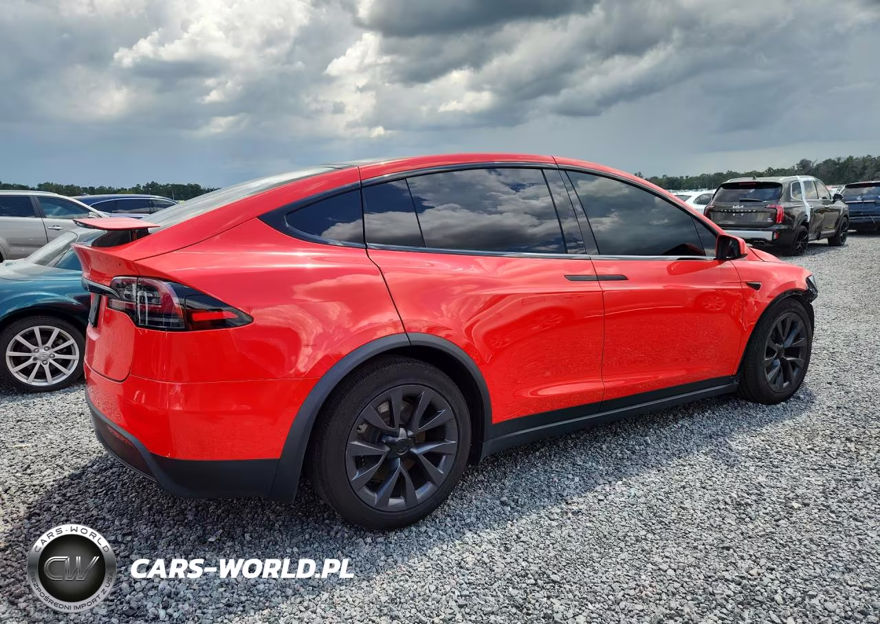2024 Tesla Model X VIN:7SAXCDE51RF458374 - 3