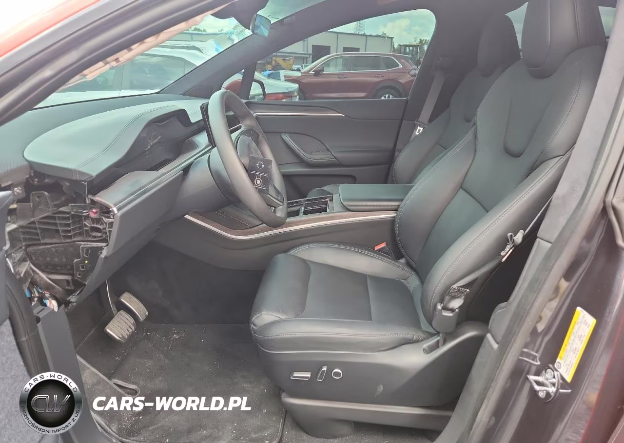 2024 Tesla Model X VIN:7SAXCDE51RF458374 - 7