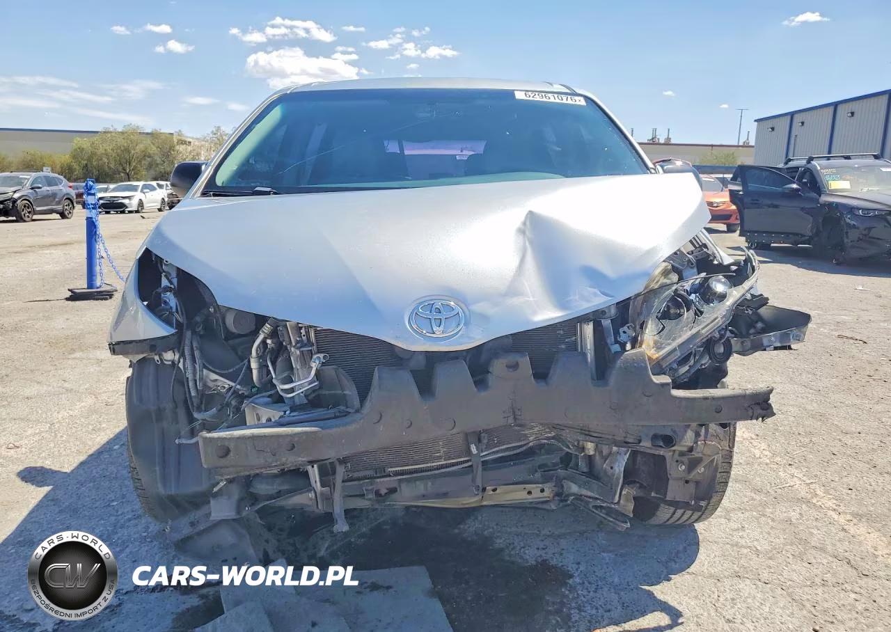 2016 Toyota Sienna L 7-Passenger VIN:5TDZK3DC7GS761557 - 5