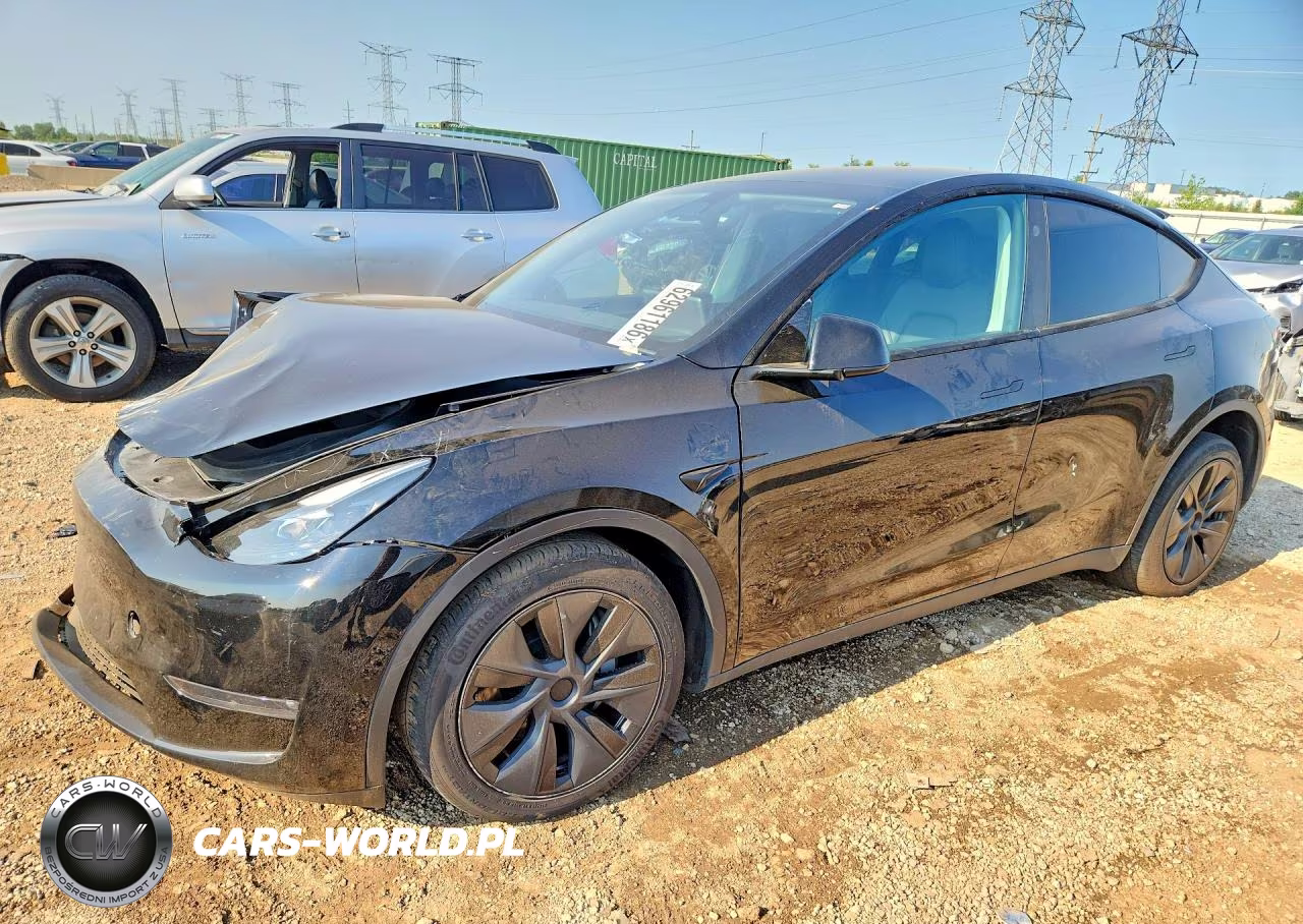 2024 Tesla Model Y – zdjęcie 1 z 12