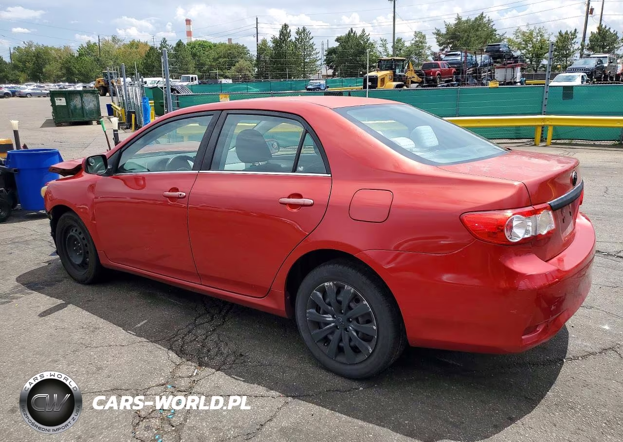 2013 Toyota Corolla Le VIN:5YFBU4EE0DP124998 - 2