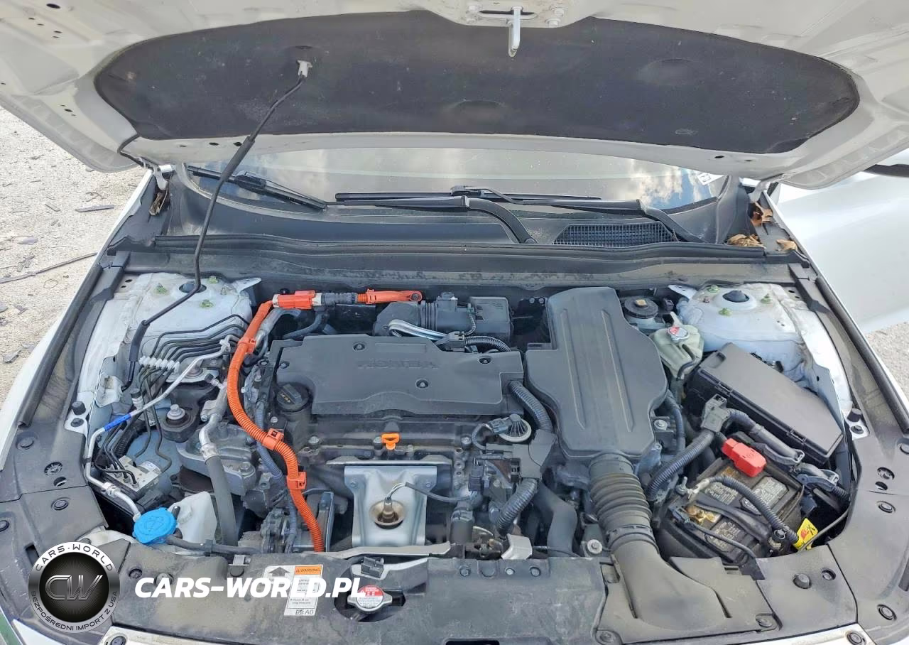 2022 Honda Accord Touring Hybrid VIN:1HGCV3F90NA031533 - 11