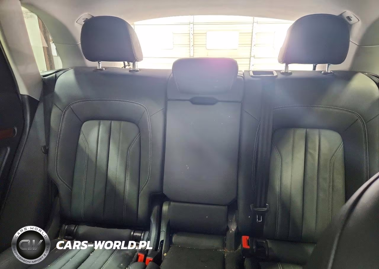 2022 Audi Q5 Premium 45 VIN:WA1GAAFY5N2033242 - 10