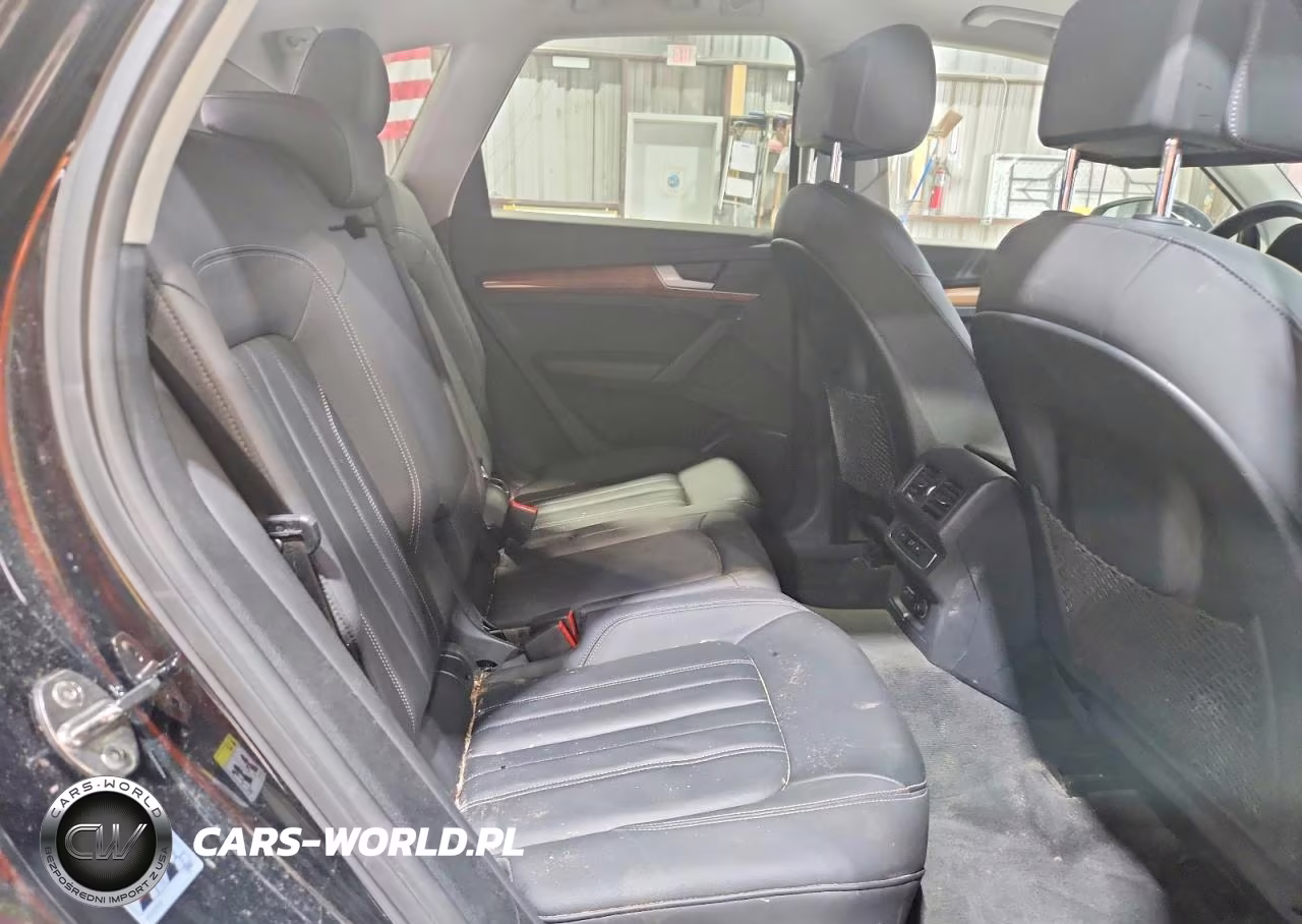 2022 Audi Q5 Premium 45 VIN:WA1GAAFY5N2033242 - 11