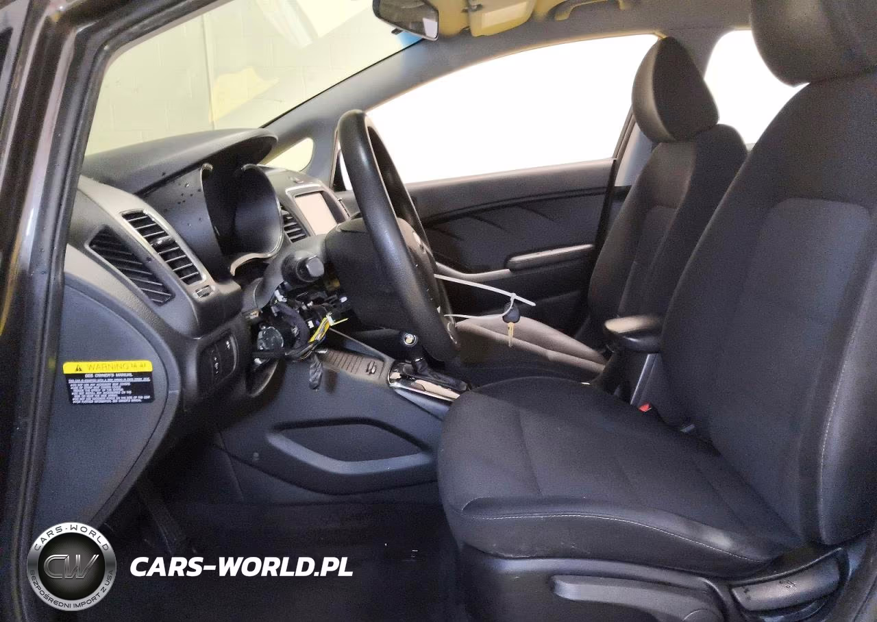 2018 Kia Forte Lx VIN:3KPFL4A79JE213798 - 7