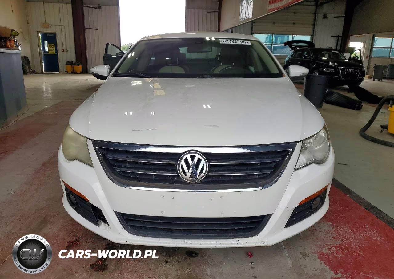 2010 Volkswagen Passat Sport VIN:WVWMP7AN3AE549678 - 5