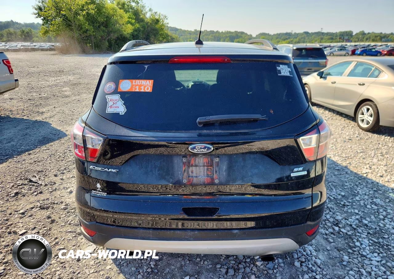 2017 Ford Escape Se VIN:1FMCU0GD4HUC98627 - 6