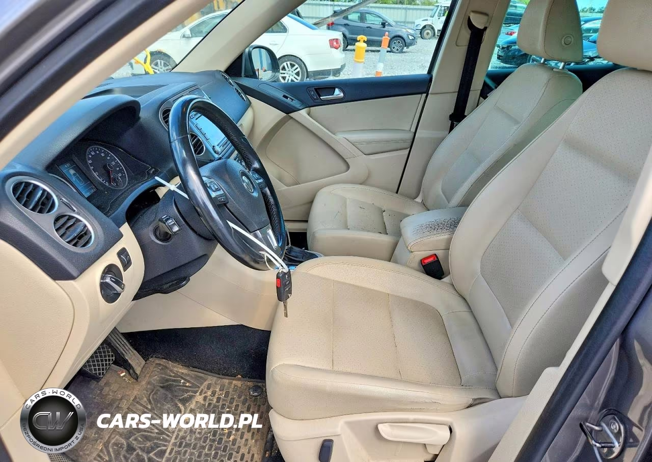 2011 Volkswagen Tiguan S VIN:WVGBV7AX3BW521563 - 7