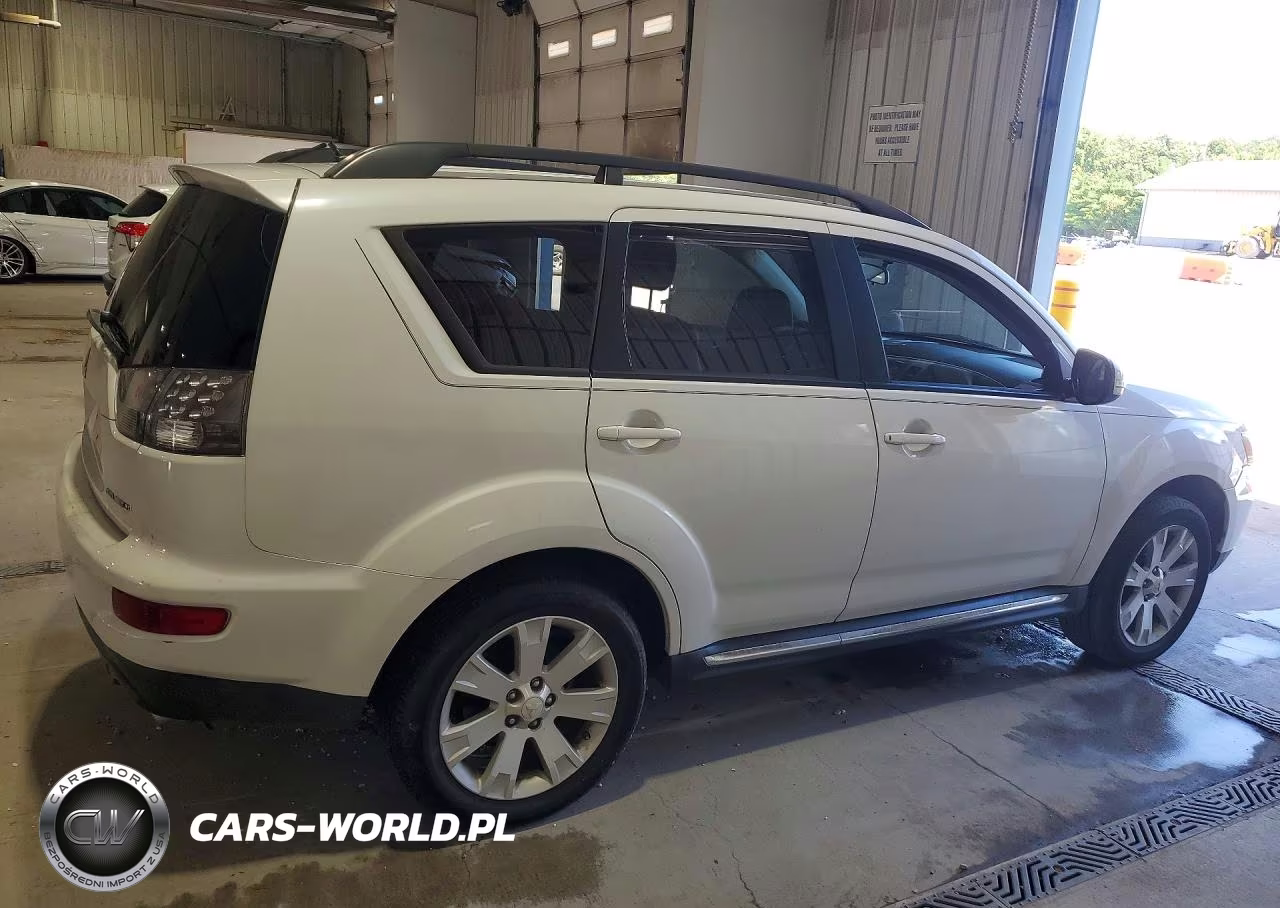 2010 Mitsubishi Outlander Se VIN:JA4JT3AW1AZ005070 - 3