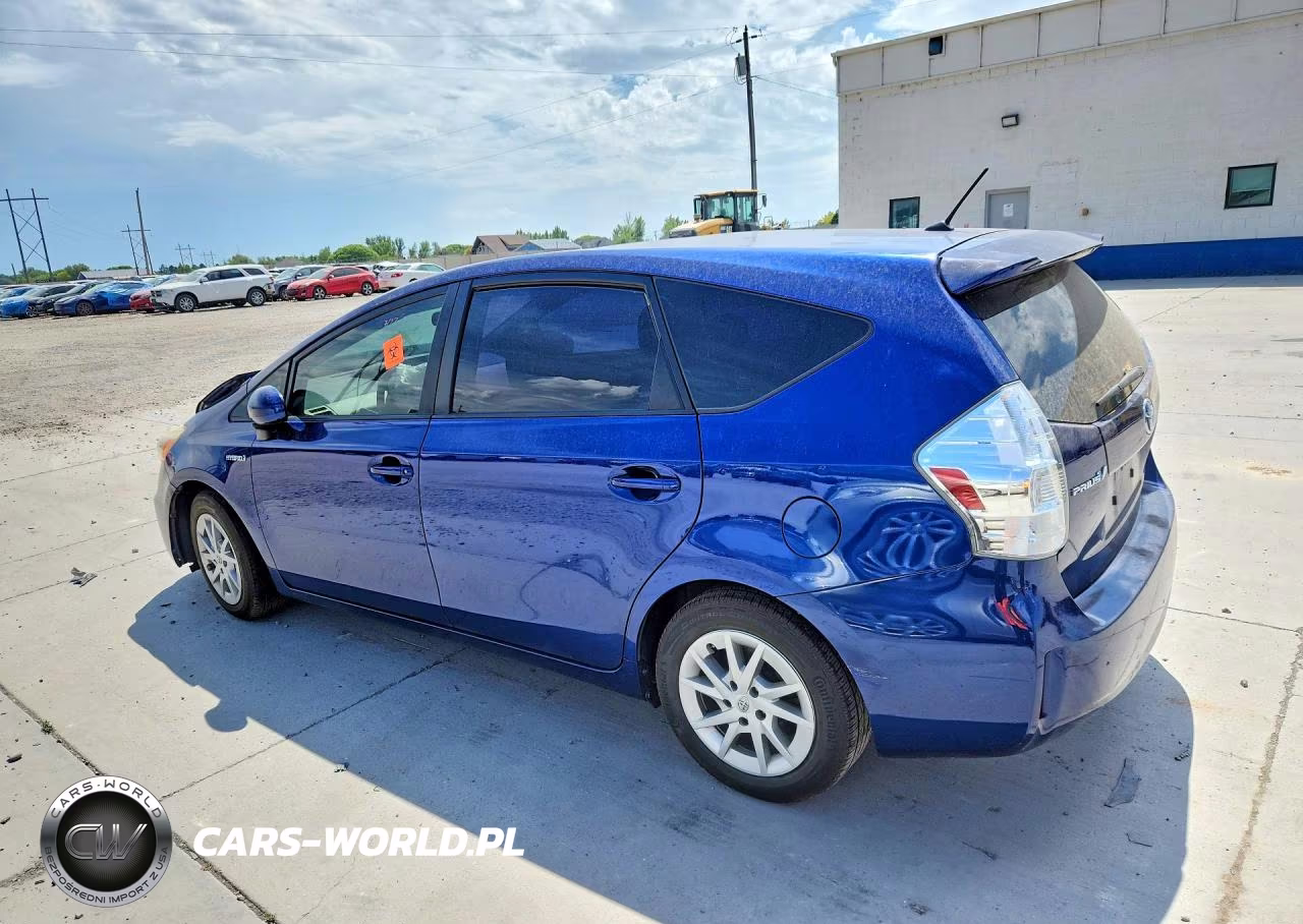 2014 Toyota Prius V Two VIN:JTDZN3EUXE3307431 - 2
