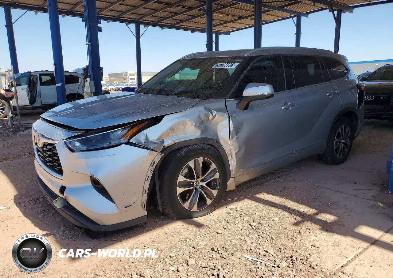 2022 Toyota Highlander Hybrid Xle – zdjęcie 1 z 13