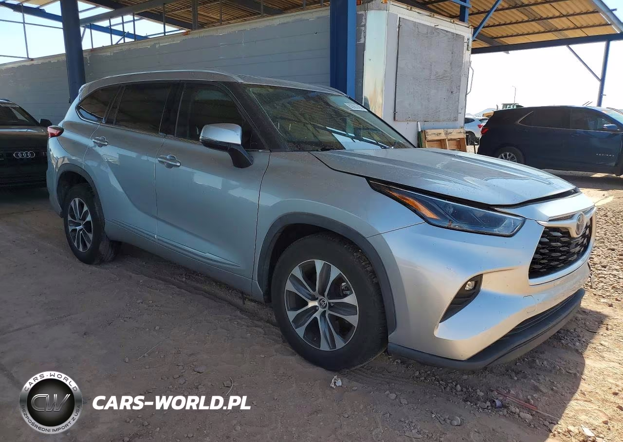 2022 Toyota Highlander Hybrid Xle VIN:5TDGARAH4NS515981 - 4