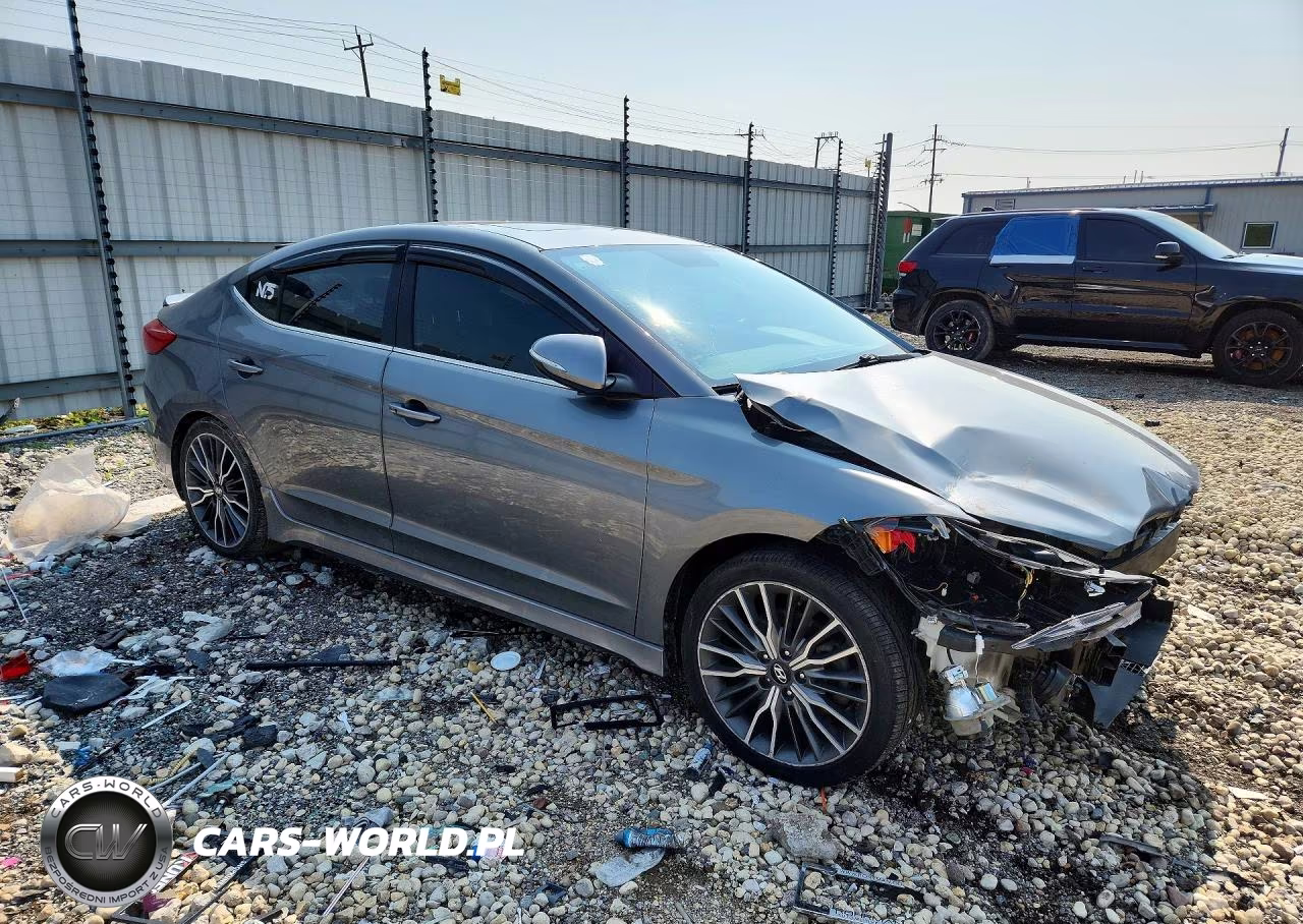 2018 Hyundai Elantra Sport VIN:KMHD04LB3JU522858 - 4
