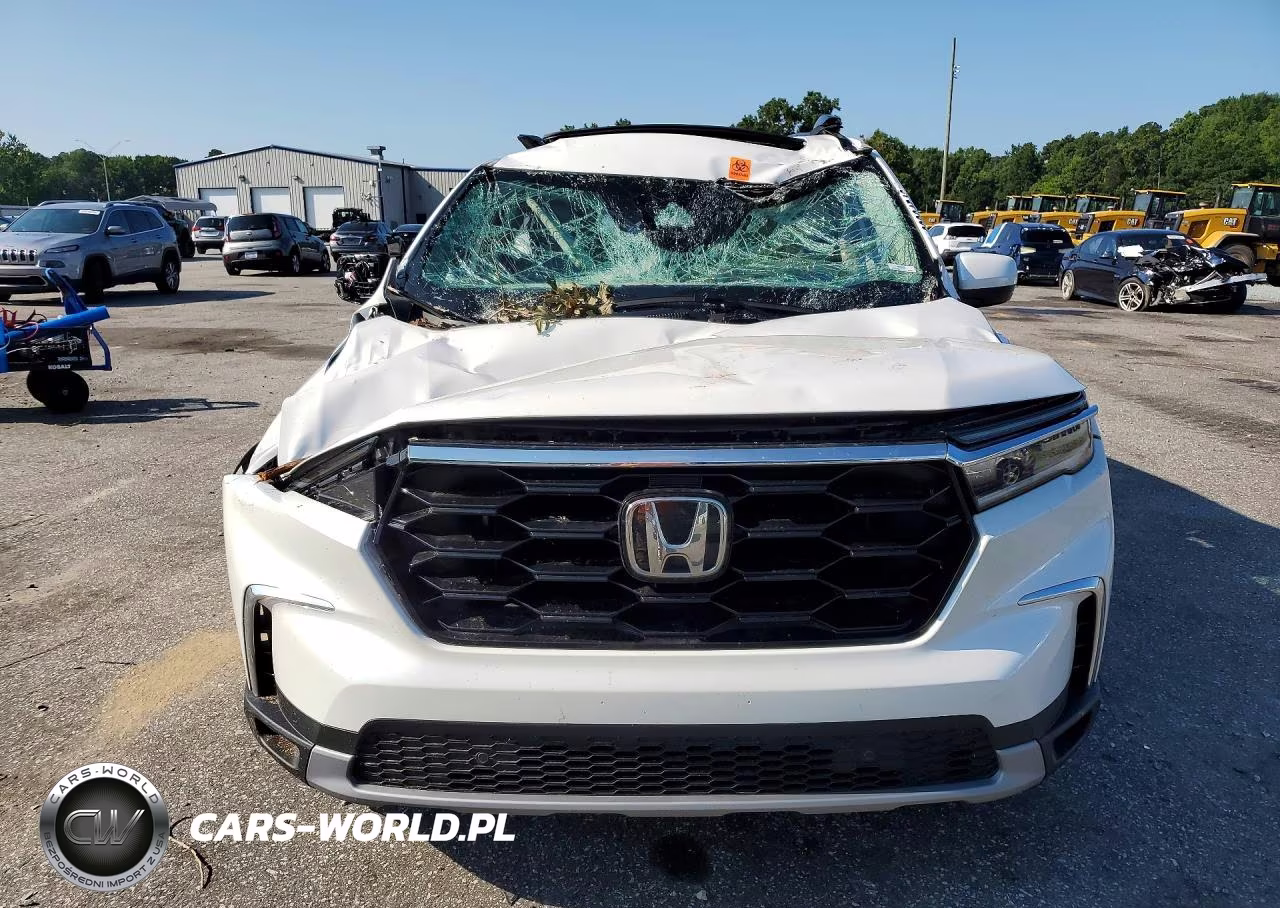 2025 Honda Pilot Touring VIN:5FNYG2H79SB039881 - 5