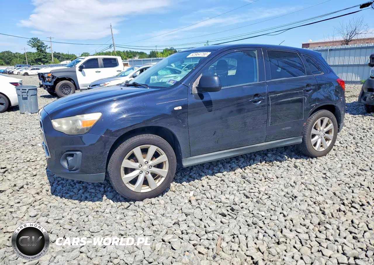 2013 Mitsubishi Outlander Sport Es