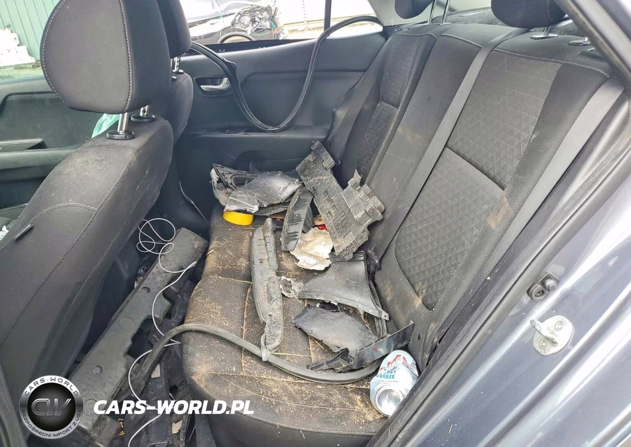 2019 Kia Rio S VIN:3KPA24AB9KE231432 - 10