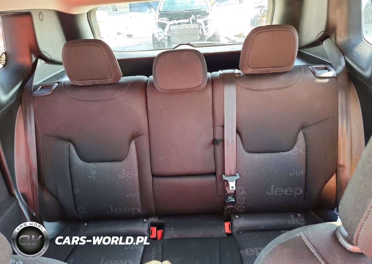 2016 Jeep Renegade Latitude VIN:ZACCJBBT5GPE15011 - 10