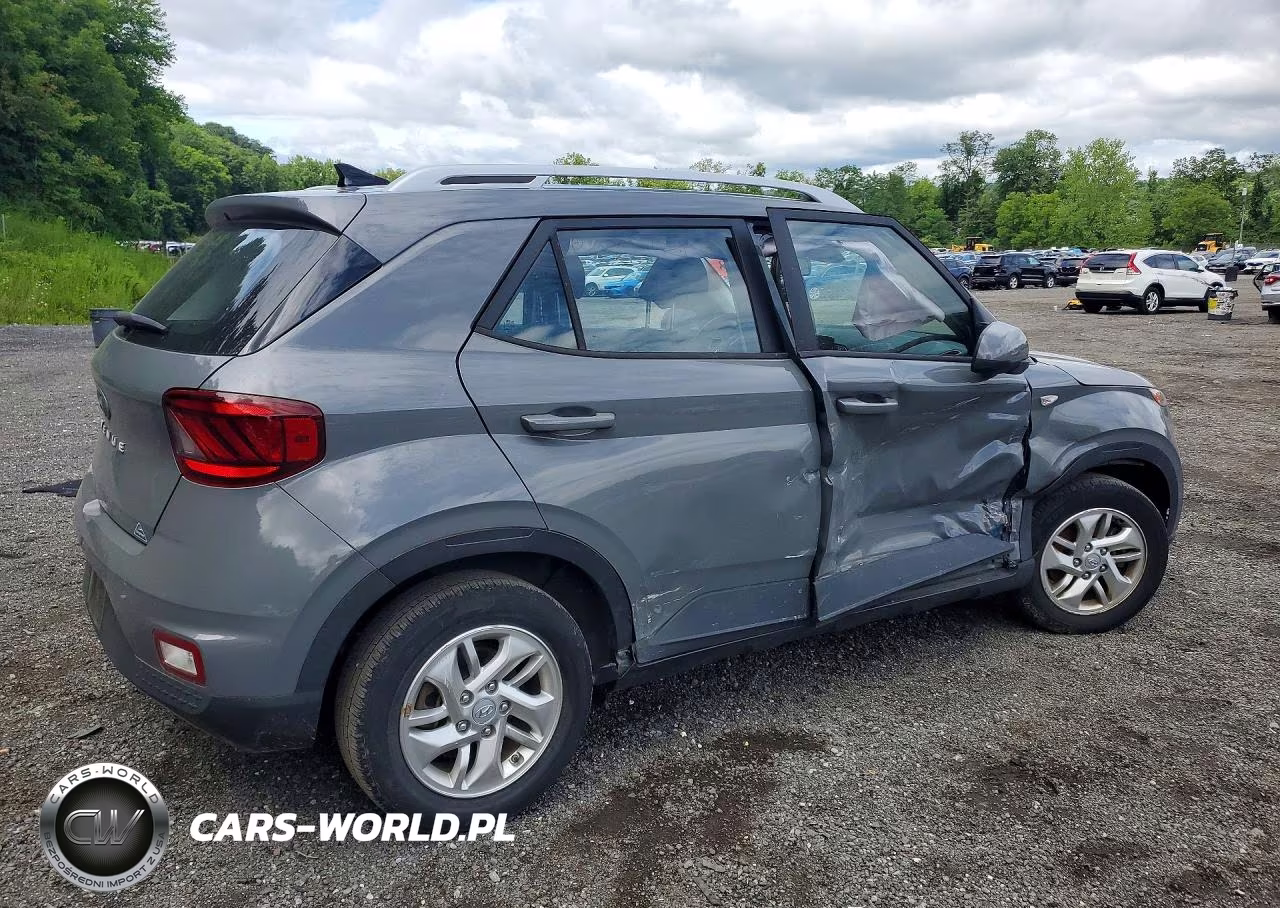 2020 Hyundai Venue Sel VIN:KMHRC8A37LU041188 - 3