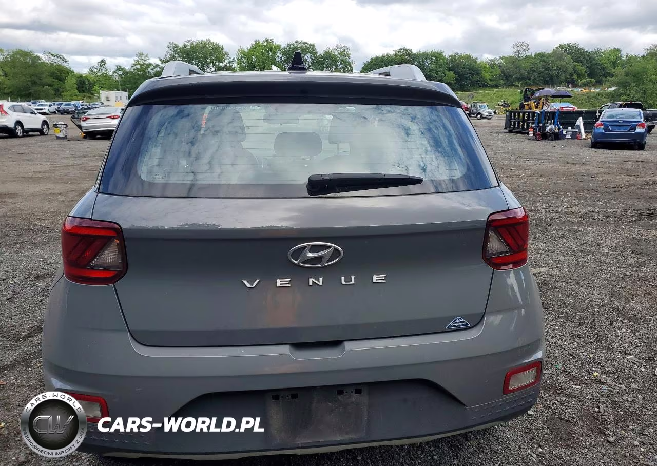 2020 Hyundai Venue Sel VIN:KMHRC8A37LU041188 - 6