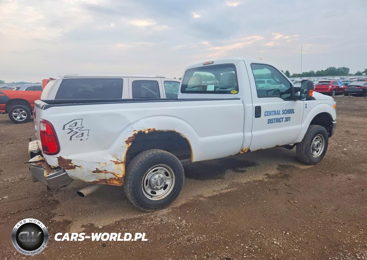 2012 Ford F250 Super Duty VIN:1FTBF2B62CEB22922 - 3