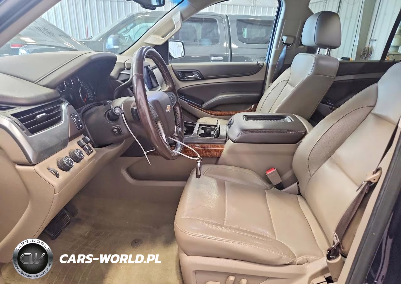 2017 Chevrolet Suburban K1500 Premier VIN:1GNSKJKC9HR227251 - 7