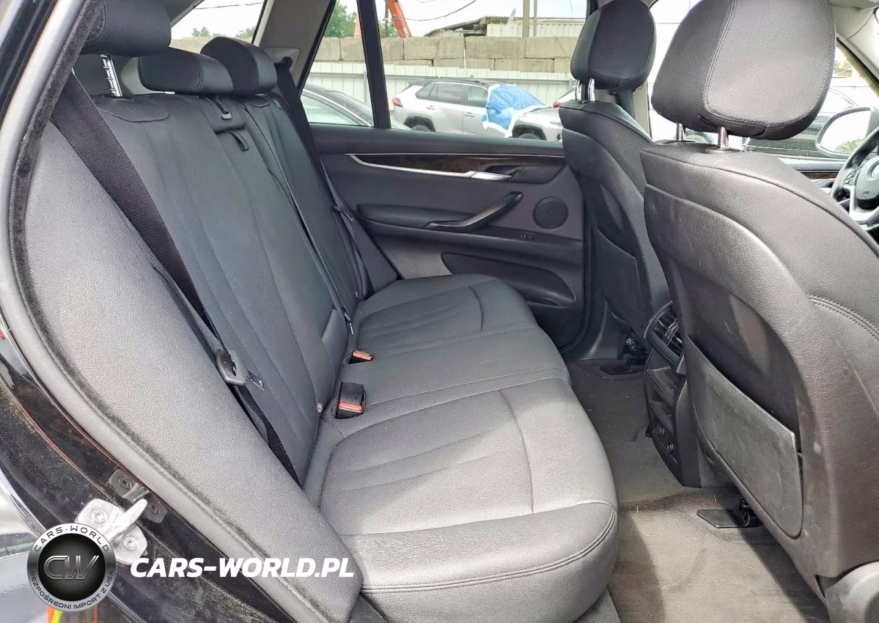 2016 BMW X5 xDrive35I VIN:5UXKR0C55G0P24734 - 11