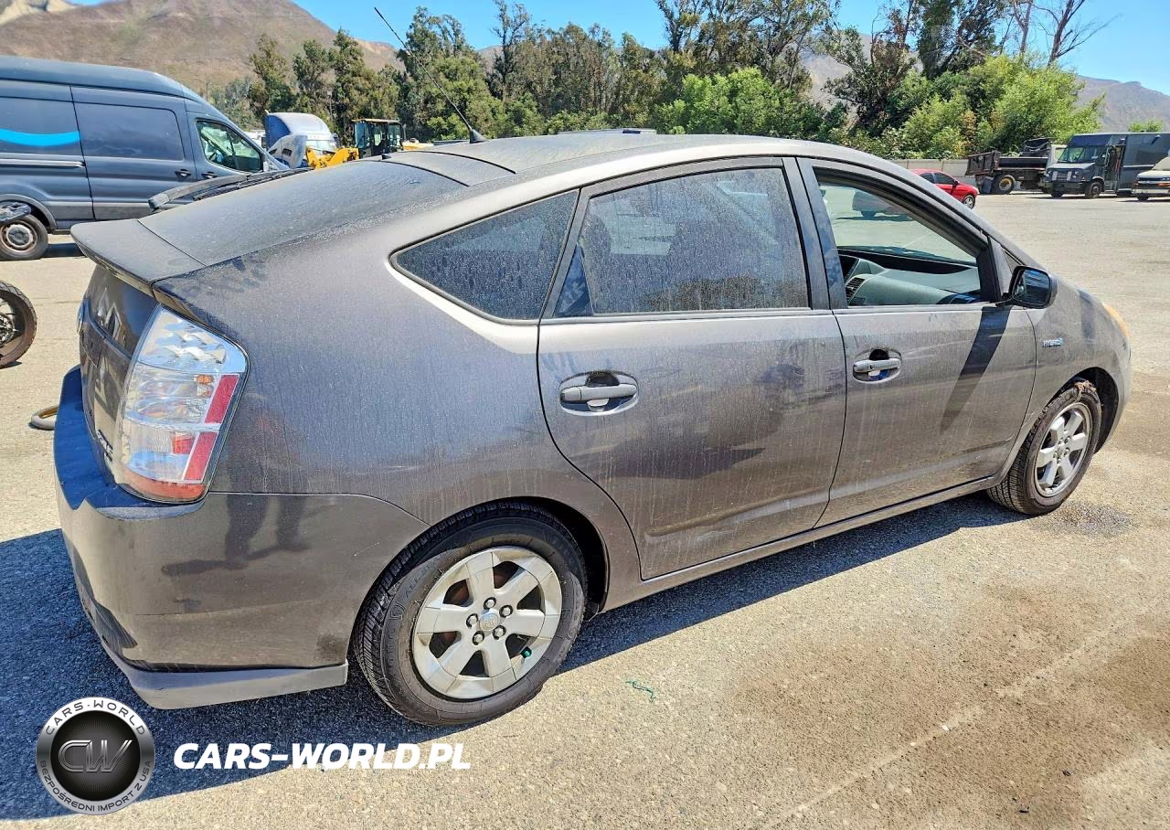 2008 Toyota Prius Base VIN:JTDKB20U783312814 - 3