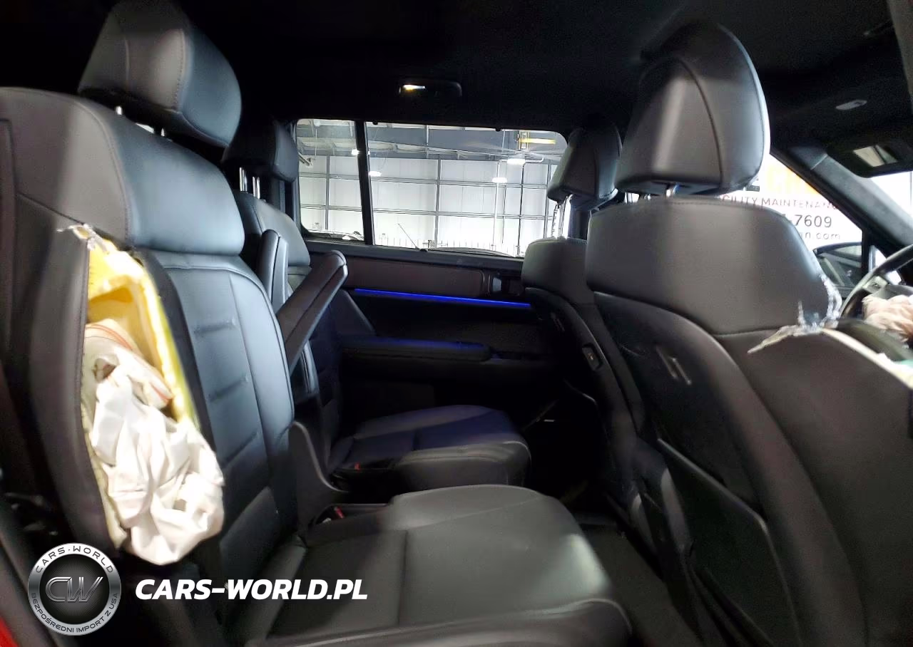 2025 Hyundai Santa Fe Calligraphy VIN:5NMP5DG15SH043208 - 11