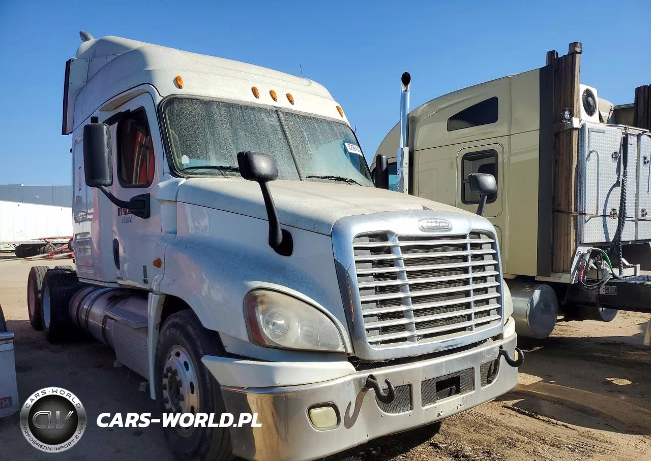 2011 Freightliner Cascadia VIN:1FUJGLDR3BSBD7281 - 4