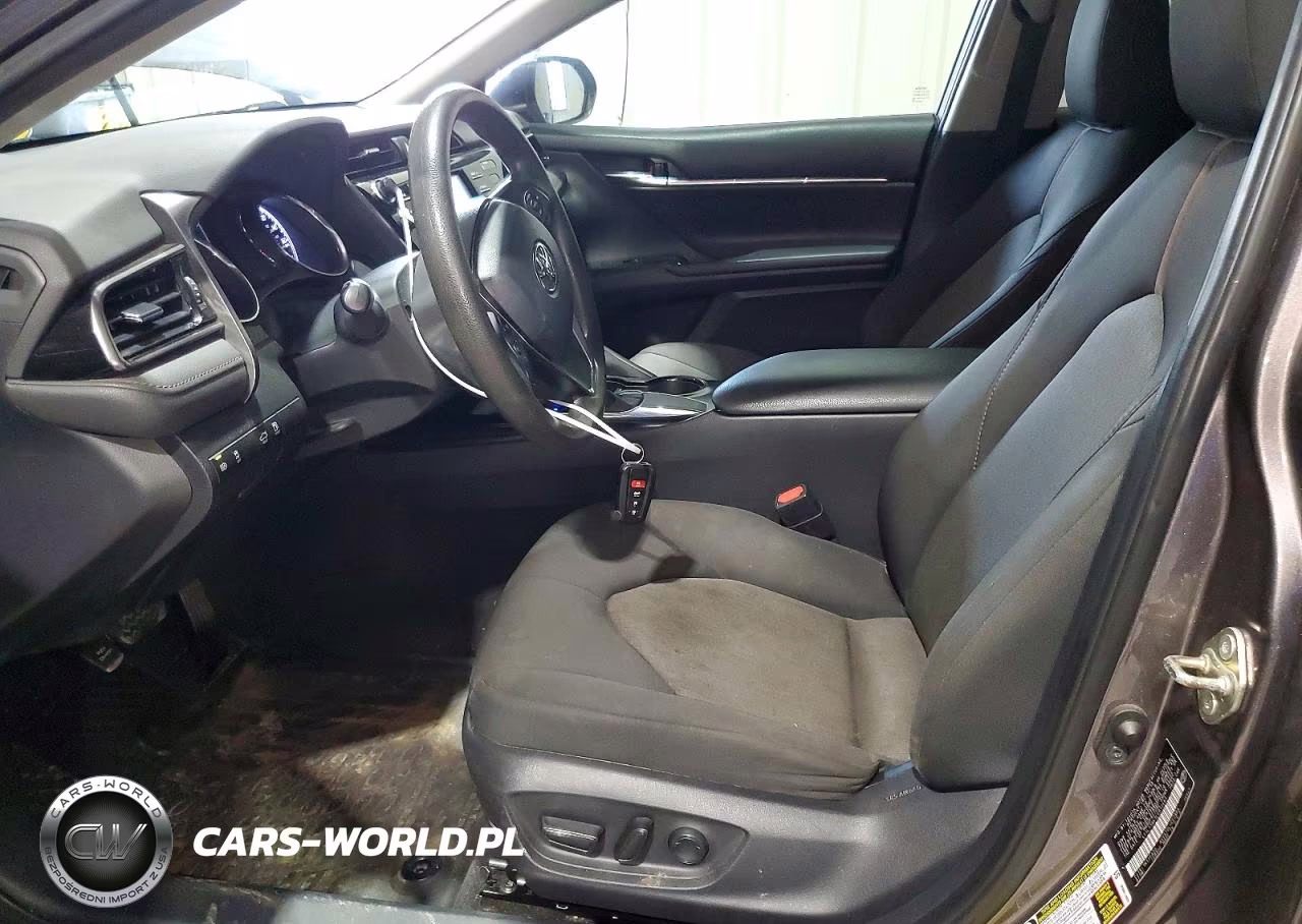 2020 Toyota Camry Le VIN:4T1L11AK1LU912483 - 7