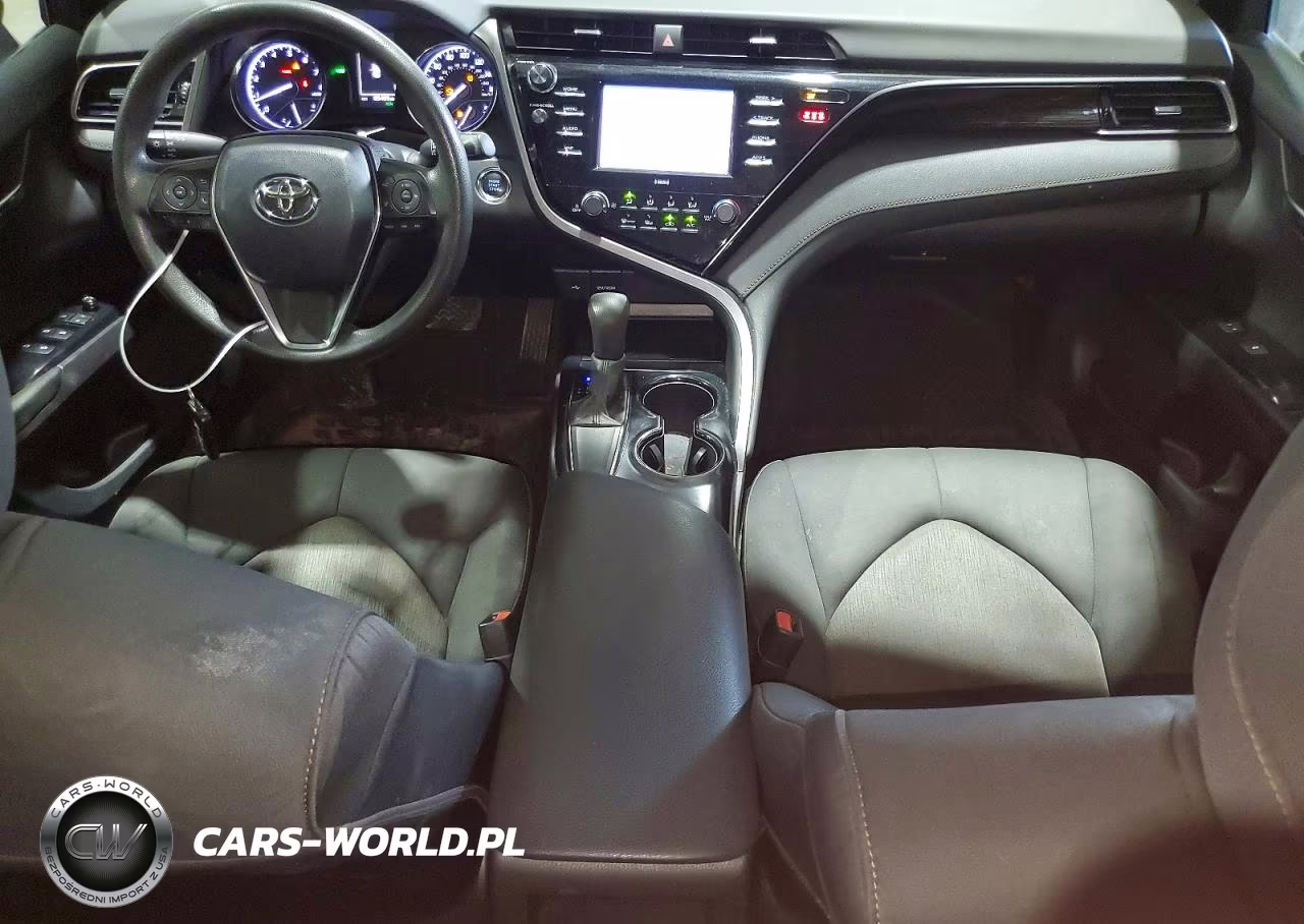 2020 Toyota Camry Le VIN:4T1L11AK1LU912483 - 8