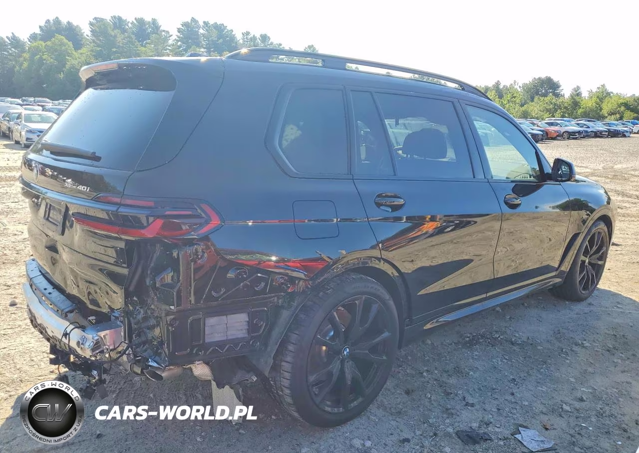 2026 BMW X7 xDrive40I VIN:5UX23EM00T9152754 - 3